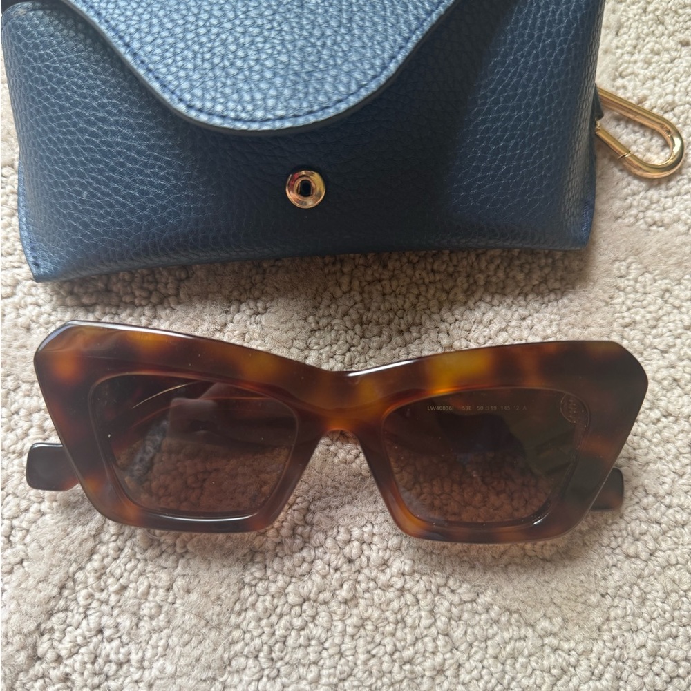 Loewe Tortoise Shell Sunglasses, new never worn with case